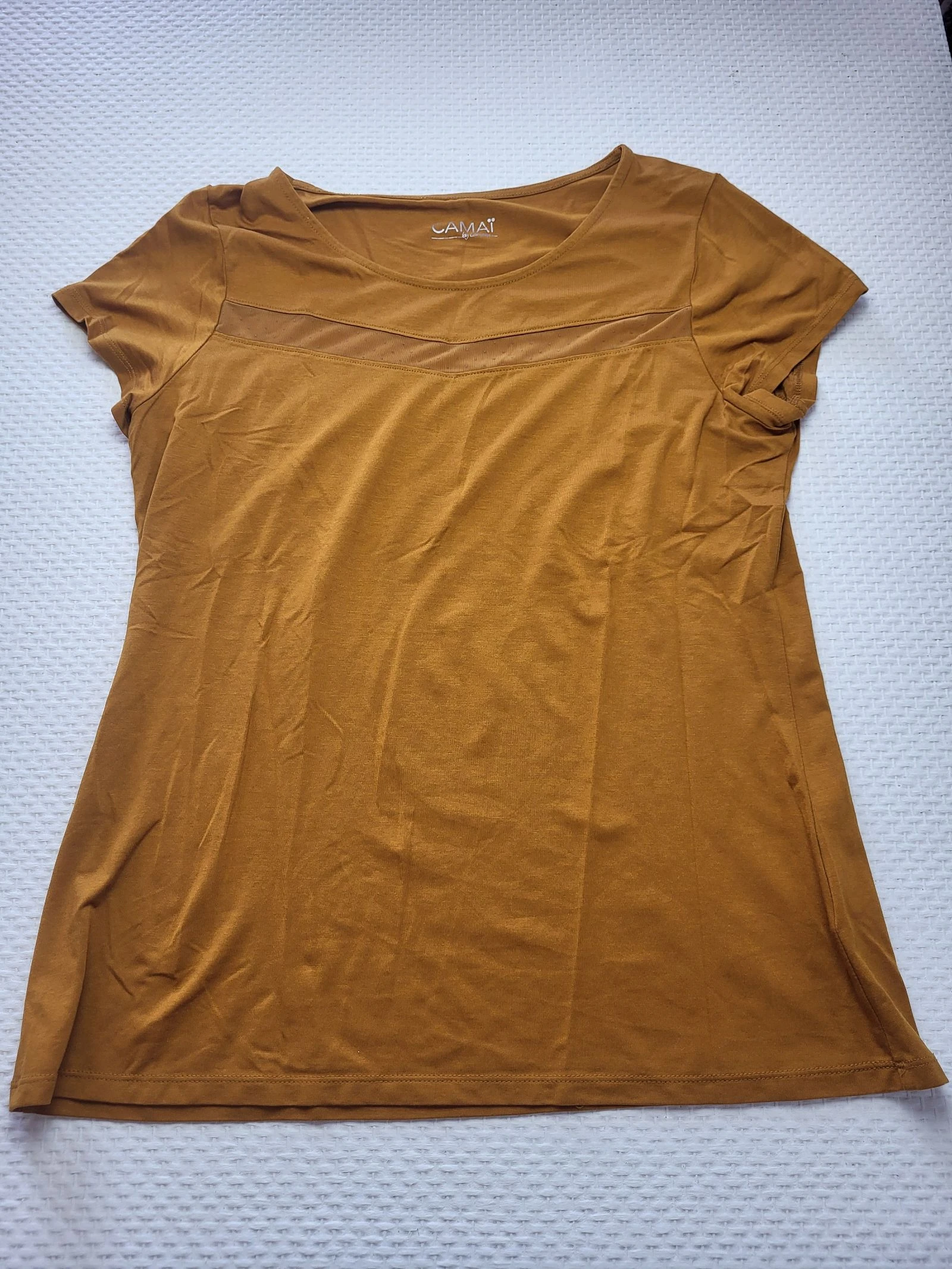 T-shirt Jaune Moutarde Camaïeu Bande Ajourée Poitrine Taille 42 / XL
